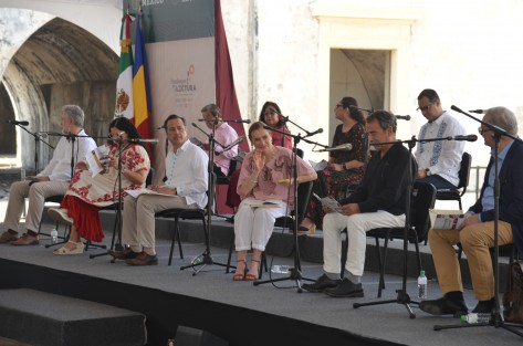 Fandangos por la Lectura, evento de lectura de poemas y actos artísticos, realizado en el castillo de San Juan de Ulúa, y encabezado por la señora Beatriz Gutiérrez Müller y el gobernador Cuitláhuac García Jiménez; presentes el actor Damián Alcazar y representantes del gobierno de Rumania, como país invitado.
