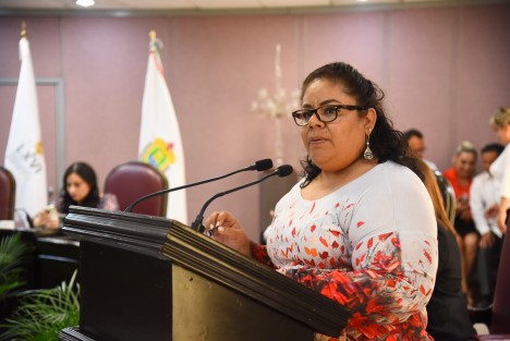 En vísperas del Día Internacional de la Mujer, la diputada Illya Dolores Escobar Martínez se pronunció por reconocer que las políticas públicas del Estado asumen una sociedad libre de violencia para las niñas y mujeres como un objetivo de interés superior y que también falta mucho por hacer para erradicar el cáncer del machismo.