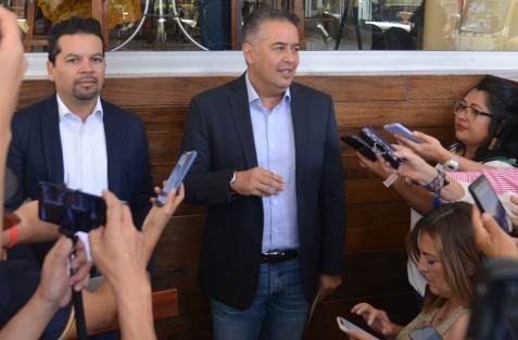 El secretario de Turismo, Iván Martínez Olvera, anunció la cartelera artística y programa cultural de Cumbre Tajín 2023, donde se presentarán artistas internacionales y locales.