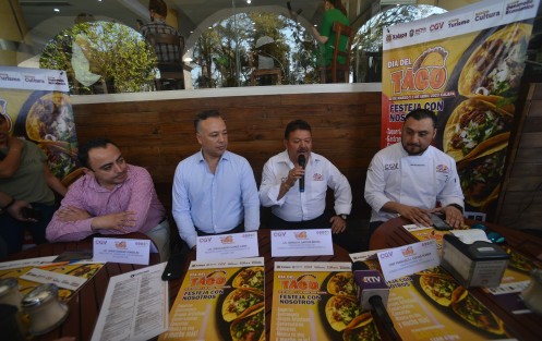 Autoridades municipales xalapeñas de Turismo anunciaron la Feria del Taco a realizarse del 31 de marzo y 1 de abril en la Plaza Gastronómica San José de Xalapa.


