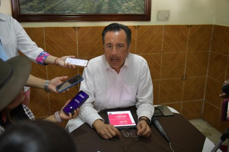 El gobernador de Veracruz, Cuitláhuac García Jiménez, informó que su administración no aceptaría dos recomendaciones de la CEDH, una de las cuales constata actos de tortura por parte de autoridades. Se trata de la recomendación derivada de un operativo en bodega del empresario José Antonio May González, en Río Blanco, y otra de 2013 durante el gobierno de Javier Duarte.

