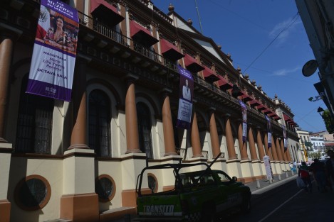 Nuevamente este mes de marzo, en Palacio de Gobierno se han colocado pendones con imágenes de funcionarias veracruzanas.  En esta ocasión de magistradas. Esto con la finalidad de destacar el papel que actualmente juegan las mujeres en la función pública de Veracruz. 