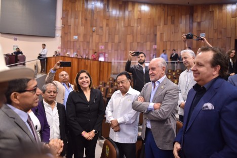 Al no cumplirse la finalidad establecida en el resolutivo, el Pleno de la LXVI Legislatura acordó dejar sin efectos la donación de un predio denominado Aeropista de Córdoba, o también llamado Aeródromo Juan Antonio Perdomo Díaz, de propiedad del citado municipio. 