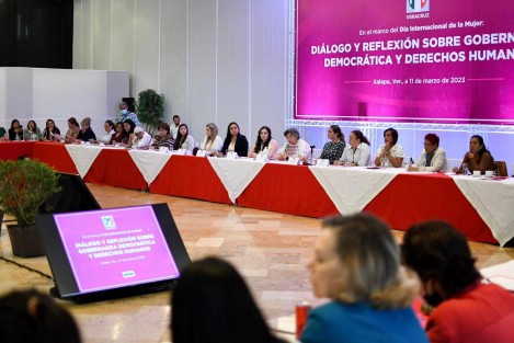 Participaron también  alcaldesas, diputadas, sindicas, regidoras y otras mujeres priistas.