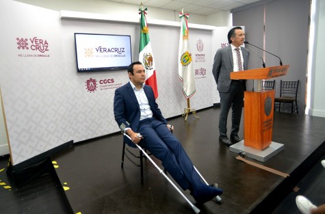  El gobernador Cuitláhuac García Jiménez instó a la supuesta víctima de violación del actual regidor del Ayuntamiento de Veracruz, Sebastián Cano Rodríguez, a interponer la denuncia formal para otorgar la pena correspondiente a quien resulte culpable del delito.

