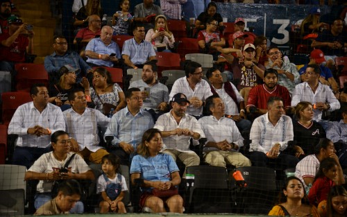Con la prencia del gobernador Cuitláhuac García Jiménez fue presentada la nueva piel del Águila de Veracruz, en el estadio Beto Ávila en Boca del Río, Ver..