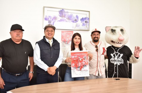 Para recaudar fondos que serán utilizados en el programa de Apoyos Alimentarios del Consejo Municipal para la Asistencia Social (Conmas), el Ayuntamiento, en coordinación con el Gobierno del Estado y la Copa Veracruz, organiza el encuentro entre el Águila de Veracruz y los Tomateros de Xalapa, a desarrollarse el próximo 19 de abril a las 18:00 horas, en el Parque Deportivo Colón.

