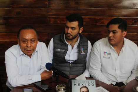  La presidenta del Comité Ejecutivo Nacional de Fuerza por México, Maiella Gómez y el presidente estatal Eduardo Vega Yunes anunciaron que la incorporación de los partidos Redes Sociales Progresistas (RSP) y Partido Encuentro Solidario (PES).