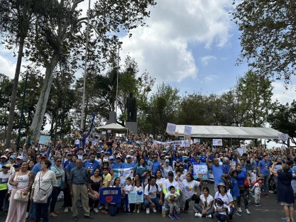 Este domingo, se llevó a cabo la 2da Caminata por el Autismo, en conmemoración del Día Mundial de la Concienciación sobre el Autismo.