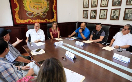 El trabajo de un Gobierno Municipal y un cuerpo edilicio comprometido con el deporte y las actividades recreativas, como impulsoras de una mejor sociedad, hoy rinde importantes frutos con la organización del Torneo Nacional de Beisbol U-13, afirmó el presidente municipal Ricardo Ahued Bardahuil. 