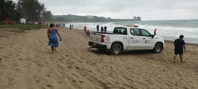 Durante este sábado las fuerzas de tarea coordinadas por Protección Civil continuaron vigilando lugares turísticos del estado y proporcionando información, así como atención a visitantes. 