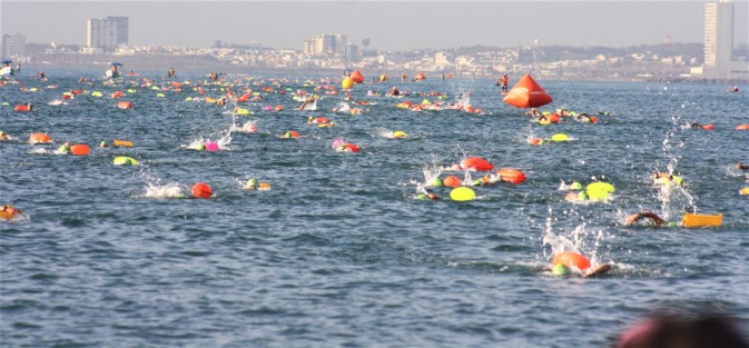  La empresa Gran Retto con el aval de la Asociación de Natación de Veracruz, convocan a la décima edición de la Travesía de Aguas Abiertas Gran Retto Veracruz 2023, la cual se desarrollará los días 13 y 14 de Mayo en varios puntos de salida tanto en el puerto de Veracruz como en Boca del Río. 
