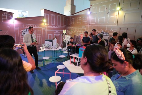 Con este espacio se busca fomentar en la población el acercamiento a la investigación y la innovación para fortalecer las capacidades y vocaciones científicas, así como el desarrollo educativo, social y cultural.