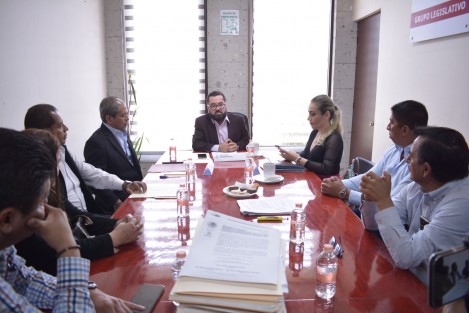 Con el objeto de dar certeza y respaldar a los ayuntamientos en acciones referentes a la hacienda pública, la Comisión Permanente de Hacienda Municipal de la LXVI Legislatura avaló su Programa Anual de Trabajo para 2023, el cual permitirá dar seguridad y continuidad a los trámites y asuntos remitidos a esta Soberanía por parte de los 212 municipios de la entidad.
