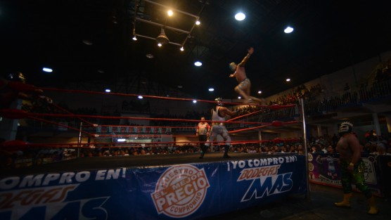 Triunfal reaparición de L. A. Park en la Arena Xalapa. La Promotora de Clase Mundial abrió su temporada 2023 con un lleno total en una Lucha de Titanes que reunió al elenco local con el de RGR Lucha Libre.