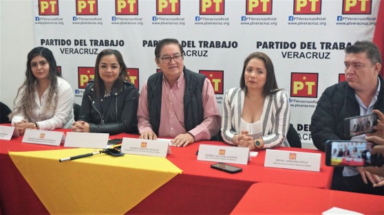 Dirigencia del PT en Veracruz señalaron que es necesario recalcar que la impartición de justicia en el sector laboral brilla por su ausencia. Basta señalar, nuevamente, la existencia de más de 1,800 laudos condenatorios que el Tribunal estatal de Conciliación y Arbitraje no puede ejecutar