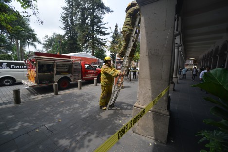 El reporte de una fuga de gas movilizó a cuerpos de emergencia al edificio Nachita, en el Centro de la Capital.