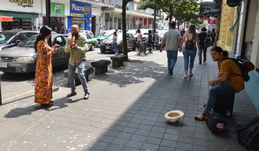 Músicos de diversos tipos dan vida a las calles de Xalapa. Imagen que se llevarán los miles de visitantes que por  diversos eventos se encuentran en Xalapa en estos días. 