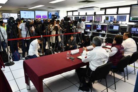 En conferencia de prensa desde el Centro Nacional de Prevencio?n de Desastres (Cenapred), la servidora pu?blica federal destaco? que se mantiene la vigilancia del volca?n a trave?s del monitoreo las 24 horas del di?a, los siete di?as de la semana.