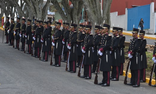 Aspectos del evento en el que el Congreso del Estado de Veracruz rindió homenaje al Heroico Colegio Militar por el 200 Aniversario de su fundación.  