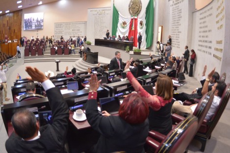 La LXVI Legislatura del estado designó a la doctora Fabiola Sandoval Salas acreedora a la Medalla al Mérito por la Defensa y Mejora del Medio Ambiente correspondiente a este año.
