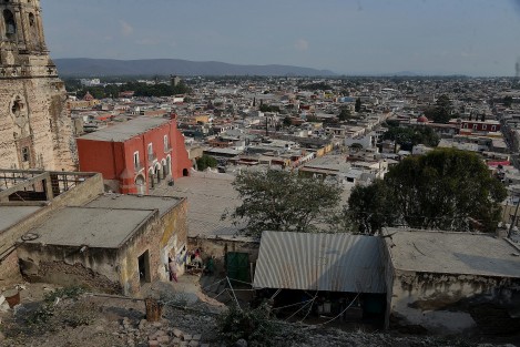 El municipio de Atlixco, Puebla, es uno de los afectados por la caída de ceniza del volcán Popocatépetl, el cual, como es sabido, ha incrementado su actividad. 
