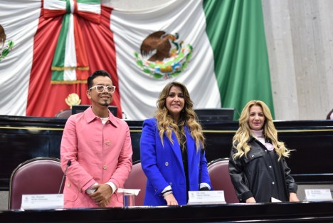 La Comisión Permanente de Derechos Humanos y Atención a Grupos Vulnerables del Congreso de Veracruz convoca a las personas con discapacidad, particularmente a las de Talla Baja o Gente Pequeña, incluidas las niñas y los niños con discapacidad, personas que les cuidan o apoyan, así como organizaciones e instituciones de y para personas de este sector, a participar de forma efectiva en el proceso de Consulta Pública sobre el Decreto 557 que reformó la Ley para la Integración de las Personas con Discapacidad del Estado.

 