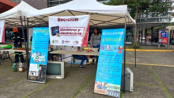 Electrónicos, vidrio, aceite quemado, entre los materiales que se reciben.