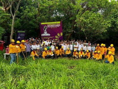 Dependencias federales  y sus equipos, así como de ayuntamientos y población en general, participaron en la Jornada Estatal de Reforestación que se llevó a cabo este domingo como parte de las actividades de la Semana del Medio Ambiente 2023.