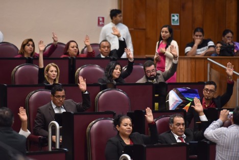 El Pleno de la LXVI Legislatura del estado aprobó el Acuerdo de la Junta de Coordinación Política (Jucopo) por el cual se modifica la integración, en sus presidencias, de las Comisiones Permanentes de Educación y Cultura y la de Organización Política y Procesos Electorales