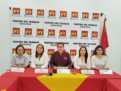  El Partido del Trabajo (PT) aplaude que su aliado, el Partido Movimiento de Regeneración Nacional (MORENA) reconozca a su camarada Gerardo Fernández Noroña como uno de los serios contendientes que aspiran a continuar la Cuarta Transformación (4T) iniciada por el presidente de la República, declararon dirigentes estatales. 