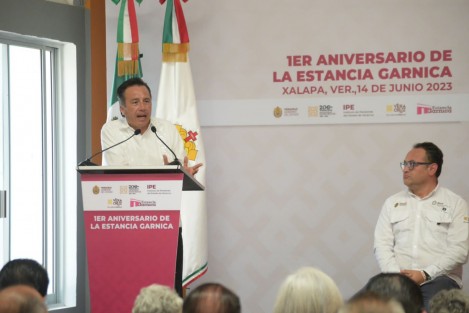  A casi cinco años el gobierno de la transformación redujo la deuda heredada por gobiernos anteriores, pasando de 87 mil millones de pesos a 67 mmdp, así lo dio a conocer el gobernador Cuitláhuac García Jiménez.