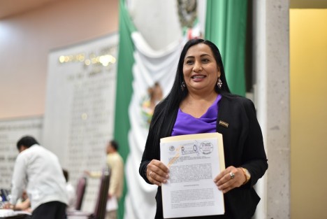 La diputada Janix Liliana Castro Muñoz presentó iniciativa que tiene como finalidad que a través de los Comités Municipales del Deporte (Comudes) se promuevan acciones y estrategias, por medio de campañas permanentes de fomento deportivo, como instrumento de participación ciudadana  y prevención de adicciones en la niñez, adolescencia y la juventud.

 