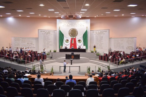 La Mesa Directiva de la LXVI Legislatura turnó a la Comisión Permanente de Hacienda del Estado la iniciativa, enviada por el gobernador del estado, ingeniero Cuitláhuac García Jiménez, que adiciona un segundo y tercer párrafo al Artículo 18 de la Ley de Coordinación Fiscal para el Estado y los Municipios de Veracruz, con lo que se dotaría de certeza jurídica a la distribución de los fondos ligados a la Recaudación Federal Participable.


