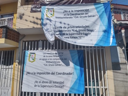 El Secretario General de Telebachillerato del SETSE, José Medel Palacios, indicó que en ese telebachillerato, la Supervisión Escolar impuso a un docente como coordinador, sin efectuar algún proceso democrático establecido por la Dirección General de Bachillerato.
