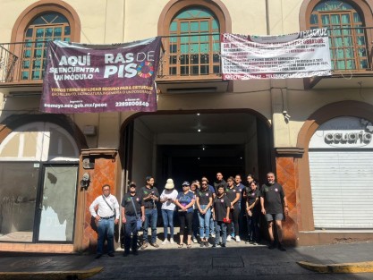 Trabajadores del CECYTE se unieron al paro nacional y mantienen plantón afuera de las oficinas de la calle Carrillo Puerto de la Capital. Reclaman adeudo del aumento salarial que tienen 2 años esperando.