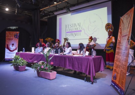 El Ayuntamiento de Xalapa, a través de la Dirección de Cultura, presentó la Novena Edición del Festival Folklórico Internacional de Veracruz InspirArte,  a desarrollarse del 28 de junio al 3 de julio en distintas sedes de la capital y los municipios de Xico, Coatepec y Veracruz, además de espacios otorgados por la Universidad Veracruzana (UV).