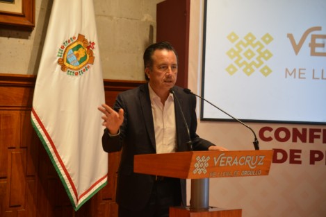 Sobre el caso, el mandatario confirmó que fue un homicidio, pero no se trató de una ejecución, un secuestro, asalto o crimen de odio. Explicó que fue asunto del ámbito personal, y no se darán más detalles.
