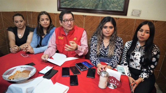 Petistas han iniciado las tareas de fortalecimiento del movimiento de la Cuarta Transformación (4T) motivado con la presencia de su aspirante a Coordinador de la defensa del movimiento. Gerardo Fernández Noroña, visitó la capital del Estado, el puerto de Veracruz y Coatzacoalcos; lugares donde le brindaron su apoyo para encabezar la alianza Juntos Haremos Historia. 