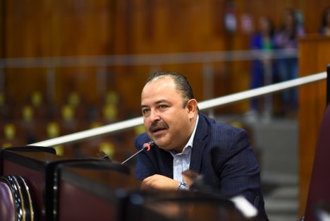 Titulares de las contralorías internas de la Fiscalía General del Estado (FGE), Orfi), Ceapp, Tribunal Trijaev y del Congreso local, podrían ser reelegidos en el cargo por un periodo más, de acuerdo con la iniciativa del diputado Juan Enrique Santos Mendo. 