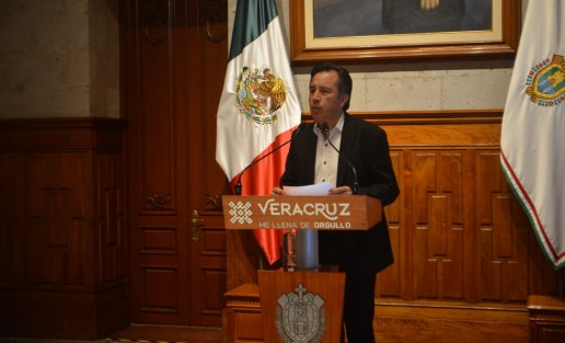  Estamos en un Veracruz más seguro, lejos del lugar en que nos dejaron porque implementamos una estrategia coordinada, sin actuar de manera aislada, afirmó el gobernador Cuitláhuac García Jiménez; en el corte anual al mes de junio, la entidad ocupa el puesto 25 de incidencia delictiva general por cada 100 mil habitantes.