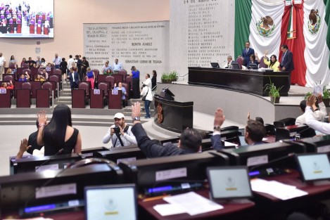 El Pleno de la LXVI Legislatura aprobó el Acuerdo de la Junta de Coordinación Política (Jucopo) por el que exhorta a la Secretaría de Educación de Veracruz (SEV) para que informe a este Congreso sobre las políticas públicas que ha implementado el Estado en materia de educación inicial. 