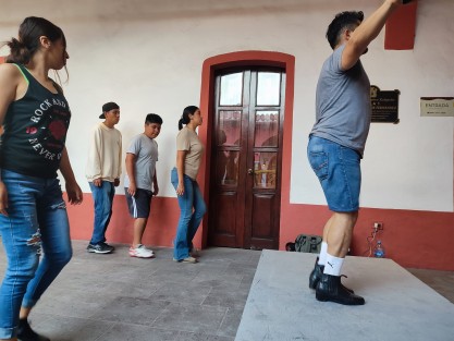 Verano intenso en el Centro Recreativo Xalapeño, así se vivió el tercer día del taller de verano de Danza Folklórica.