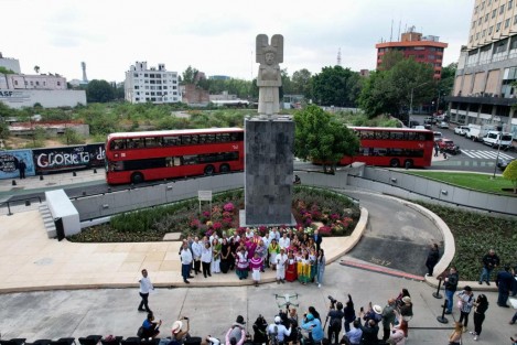 Este domingo fue develada en el Paseo de la Reforma de CDMX la réplica gigante de  la escultura prehispánica de la joven gobernante de Amajac. encontrada el 1 de enero de 2021 en Álamo Temapache. El Gobernador Cuitláhuac García estuvo acompañado del Jefe de Gobierno de CDMX, Martí Batres.  