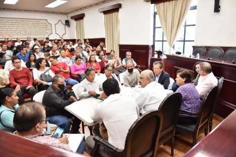  Para construir la ciudad entre todas y todos, se necesita de la participación ciudadana en coordinación con las autoridades, por lo que cada jornada de audiencias fortalece el desarrollo de nuestra comunidad. 

