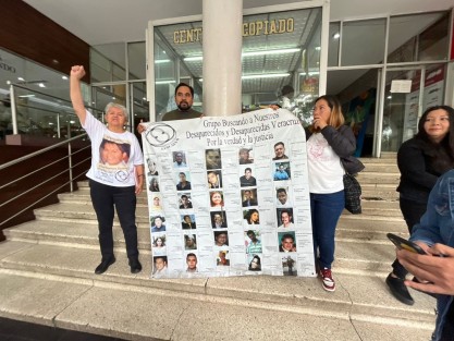 A diez años de su desaparición, los familiares de Rafael Espinoza Gutiérrez reiteraron su exigencia para que las autoridades investiguen su desaparición como un caso de desaparición forzada. 
