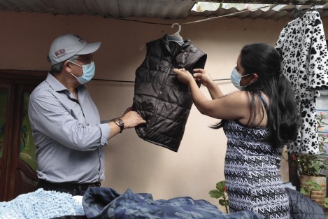 La efectividad de la política social de los gobiernos federal y estatal quedó de manifiesto con el millón de personas que mejoraron sus ingresos y casi medio millón su alimentación de calidad, de acuerdo a la medición del Consejo Nacional de Evaluación de la Política de Desarrollo Social (CONEVAL).