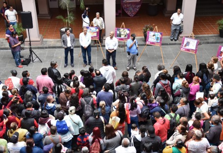 Cada audiencia ciudadana que se realiza, es muestra de que esta Administración atiende con la sencillez, el aprecio y la honradez que merece el pueblo de Xalapa, porque todas las colonias tienen el mismo derecho, afirmó el presidente municipal Ricardo Ahued Bardahuil. 