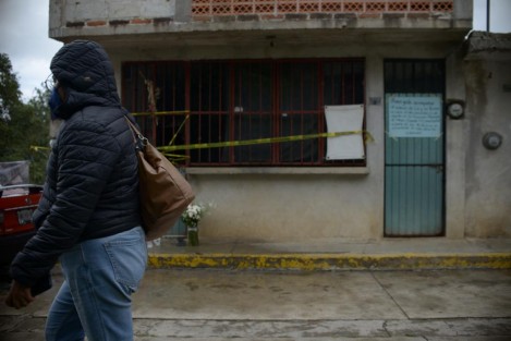 Mientras el culpable sigue prófugo, hoy fue sepultada en Banderilla, Ver. la mujer que fuera asesinada hace unos días por su hijo.