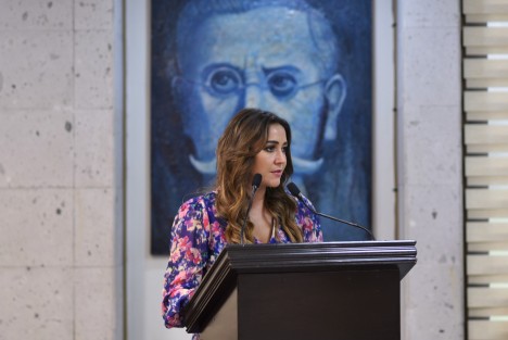 La diputada Anilú Ingram Vallines presentó un Anteproyecto de Punto de Acuerdo por el que se exhorta respetuosamente al Ejecutivo del estado a emitir, a la brevedad, la convocatoria para la instalación del Consejo Estatal para la Atención de la Persona Mayor. 